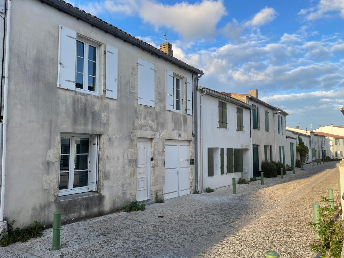 Tribord Apartment La Flotte Exterior photo